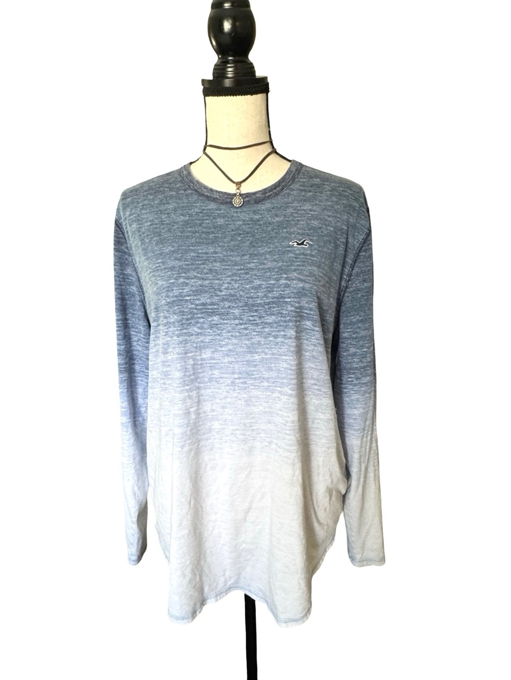Hollister Womenās Ombre Long Sleeve Shirt Large Blue White Cotton Logo Tee